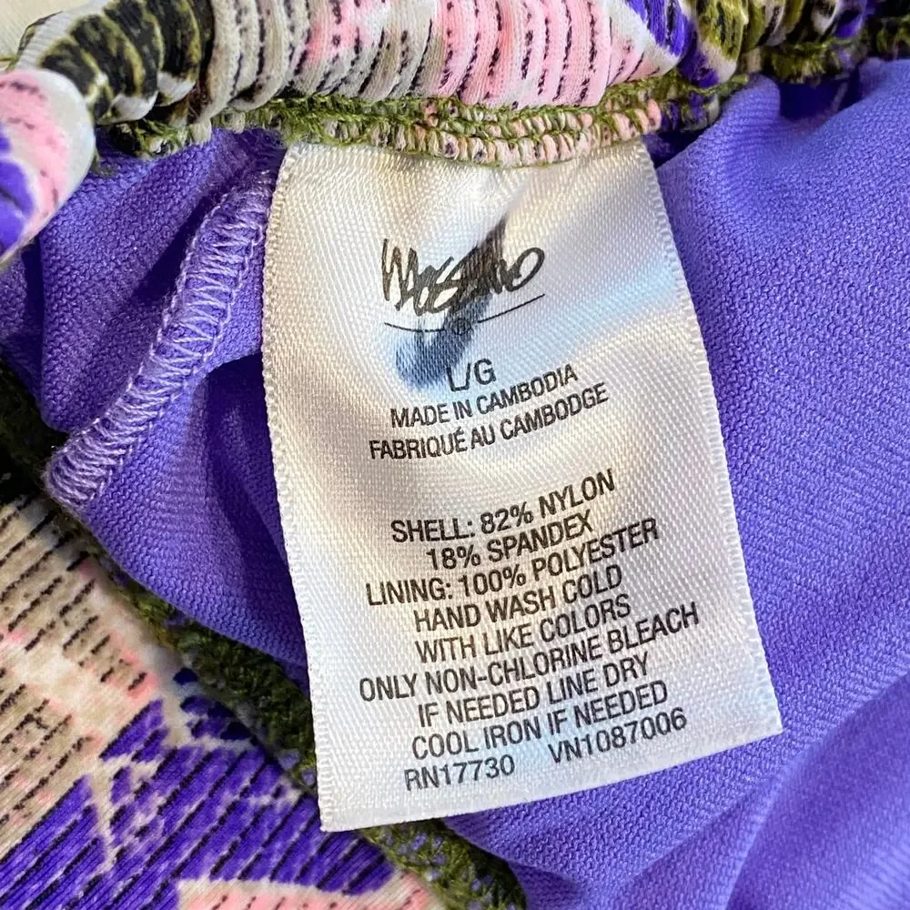 Mossimo L UNUSED Pink, Purple,‎ Black Print Lightly Padded Bikini Top